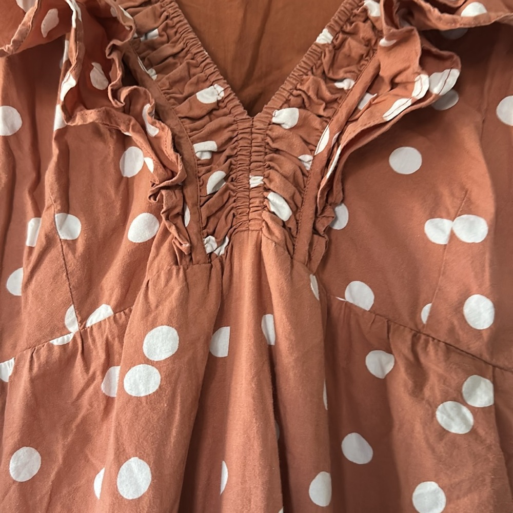 Roller Rabbit  V-Neck, Ruffle Midi dress - Picture 12 of 15